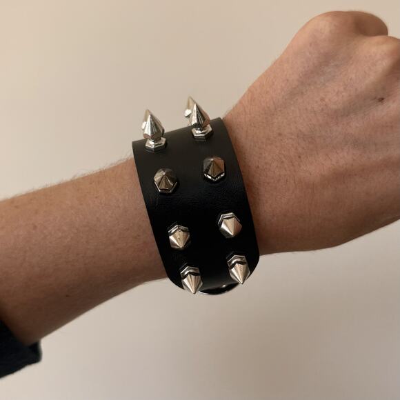 Y2K Volcanic Rock Cross Bracelet Black Beads 8-9 Inch Unisex Streetwear - Picture 9 of 9